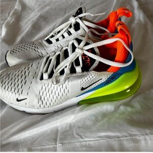 Nike 270 Air Max sneakers